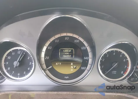 2011 Mercedes-Benz E 350 z USA, uszkodzony, nr VIN WDDHF5GBXBA498958